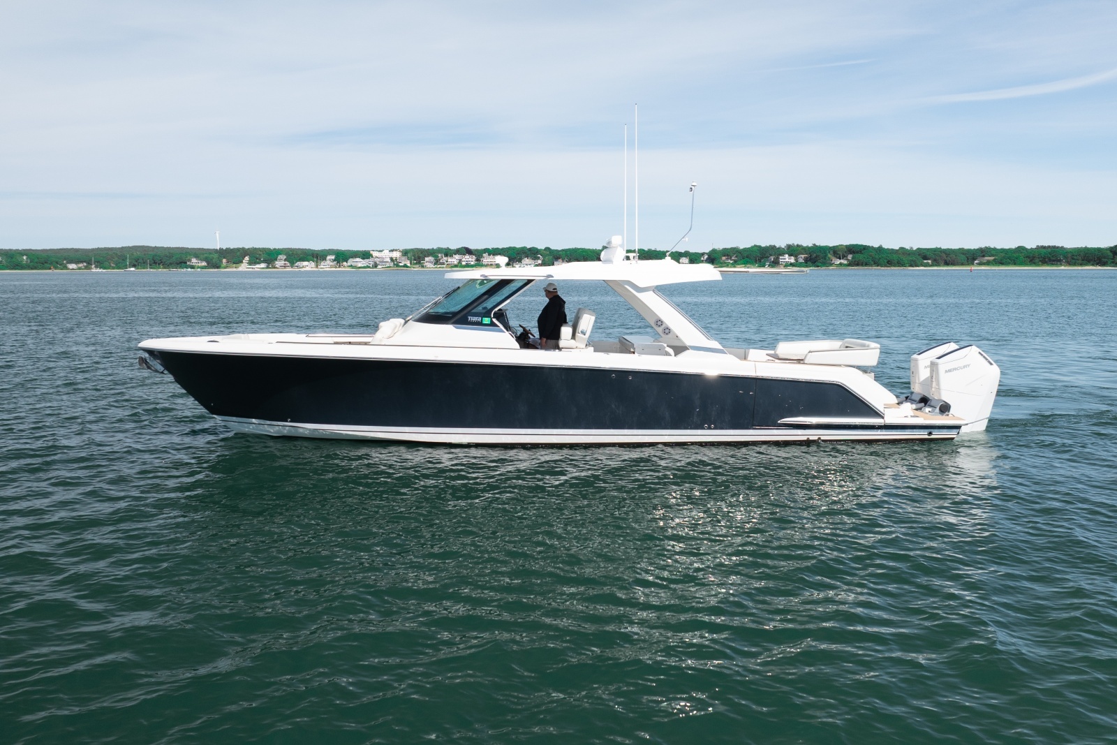 2024 Tiara Sport 