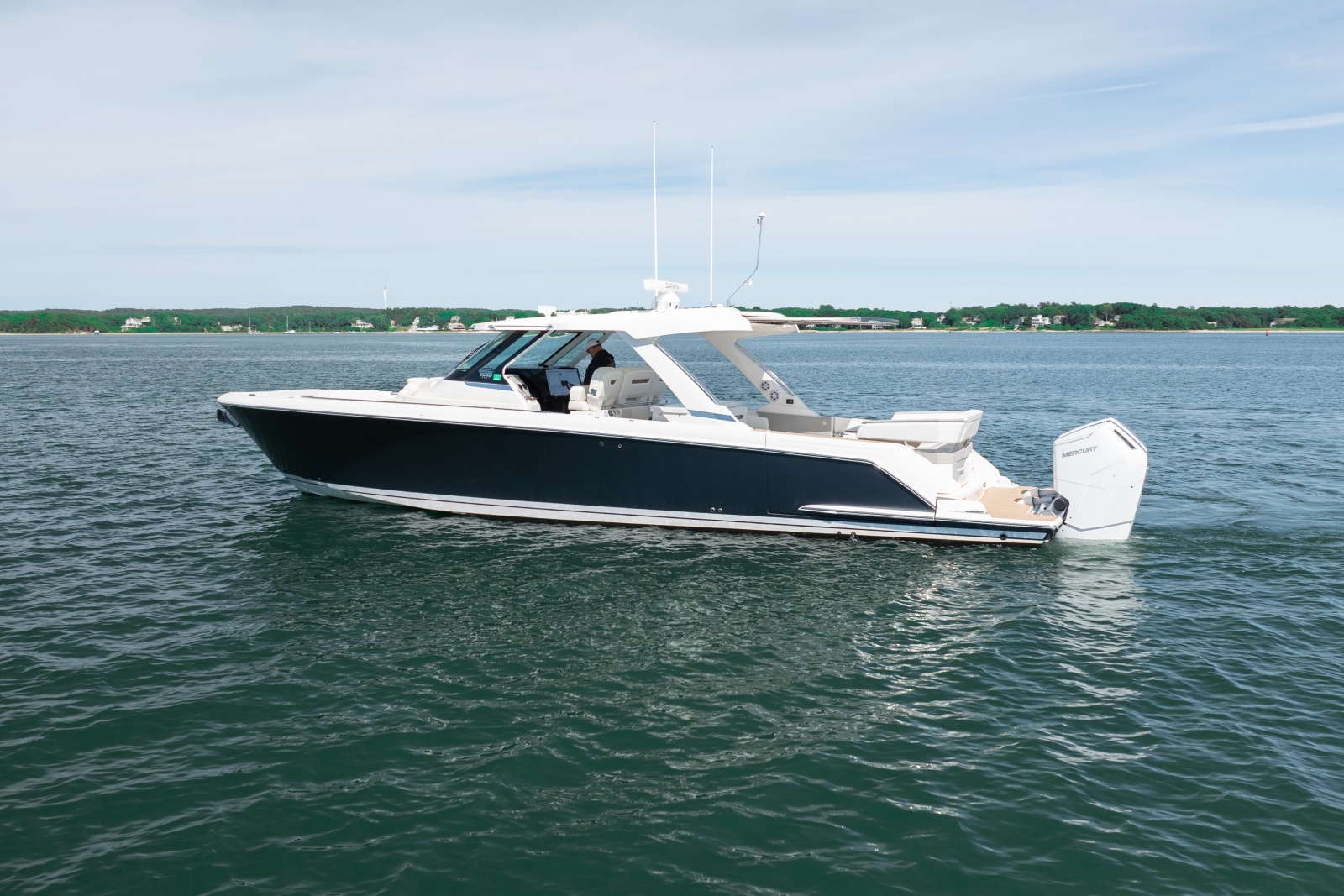 2024 Tiara Sport 