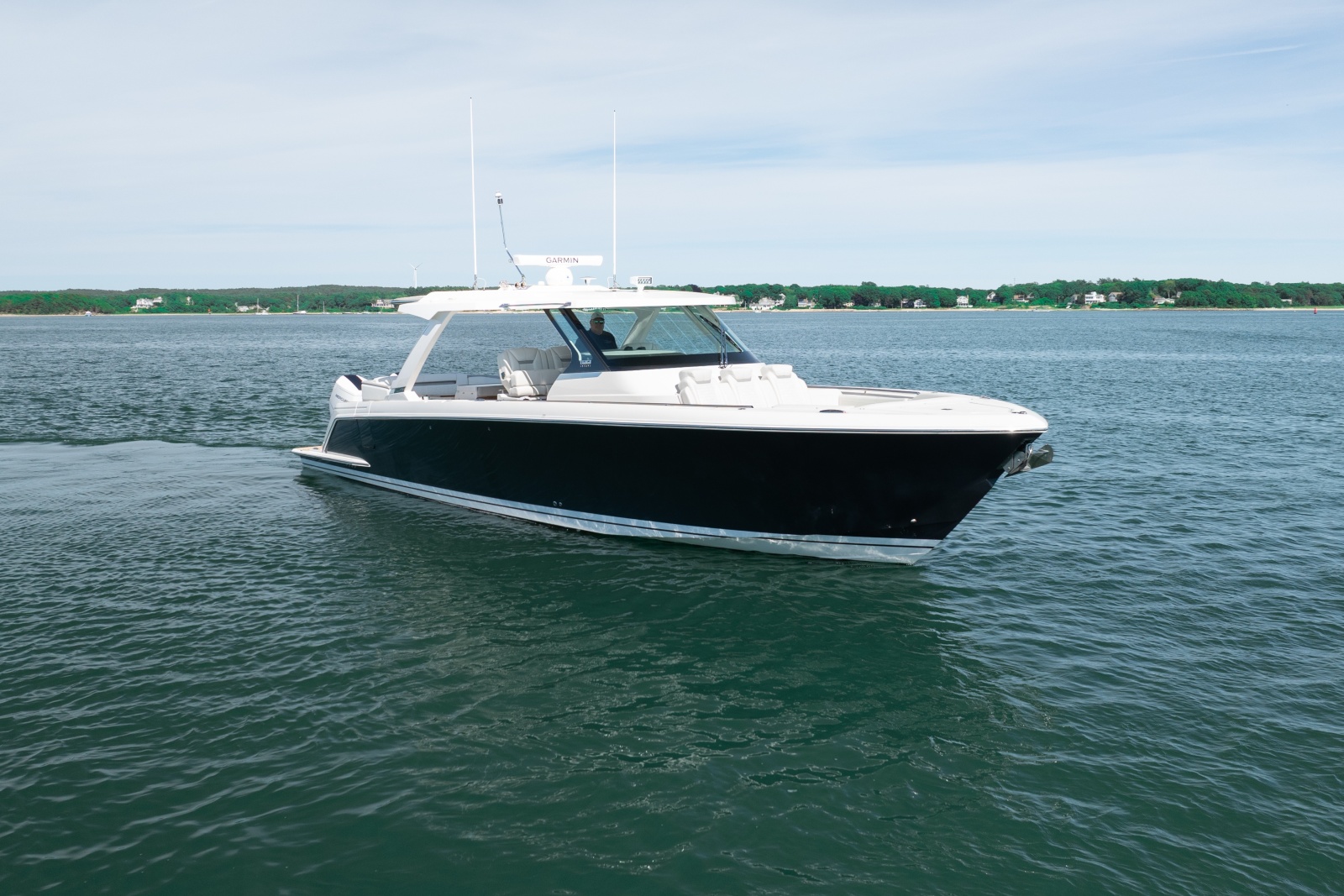 2024 Tiara Sport 
