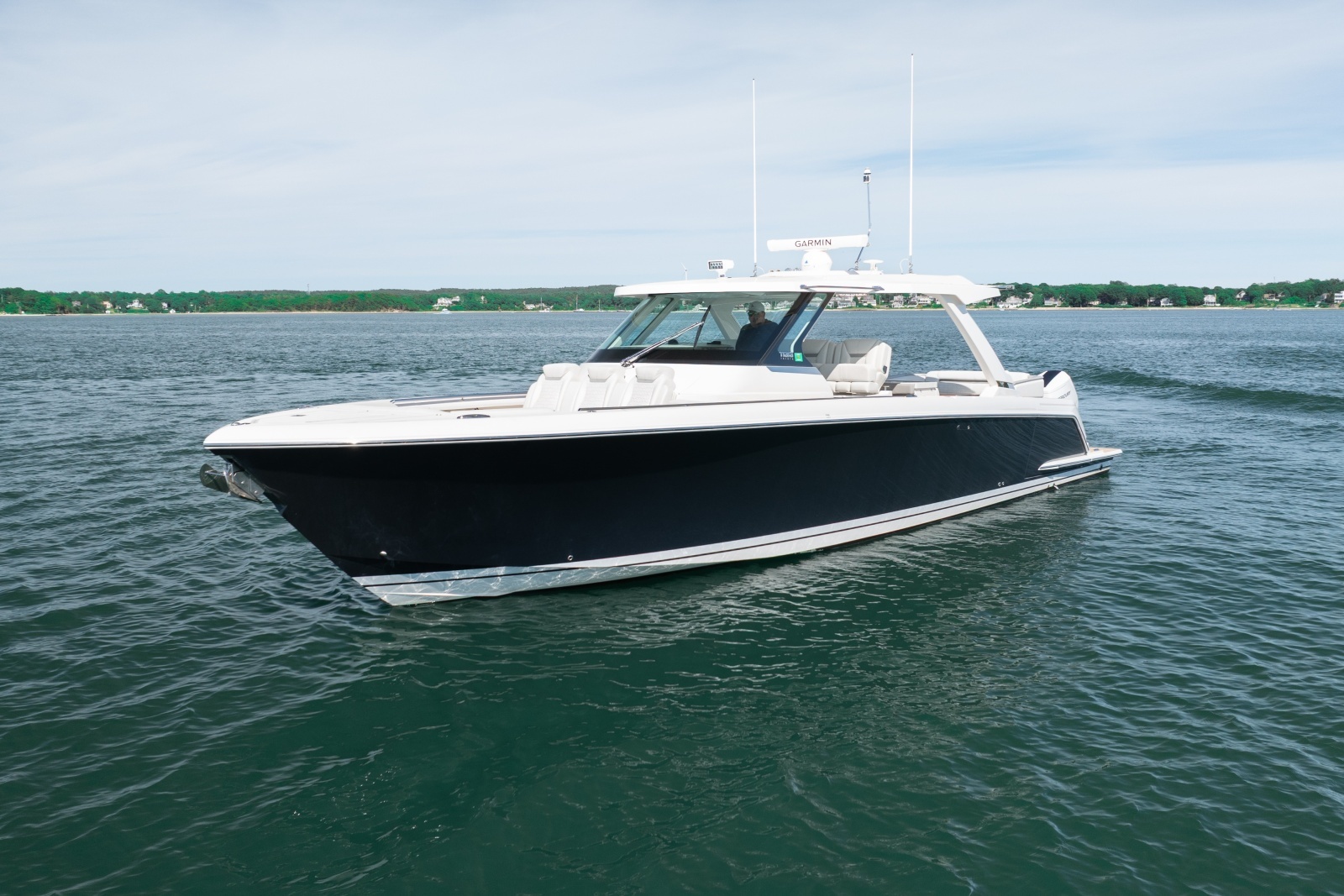 2024 Tiara Sport 