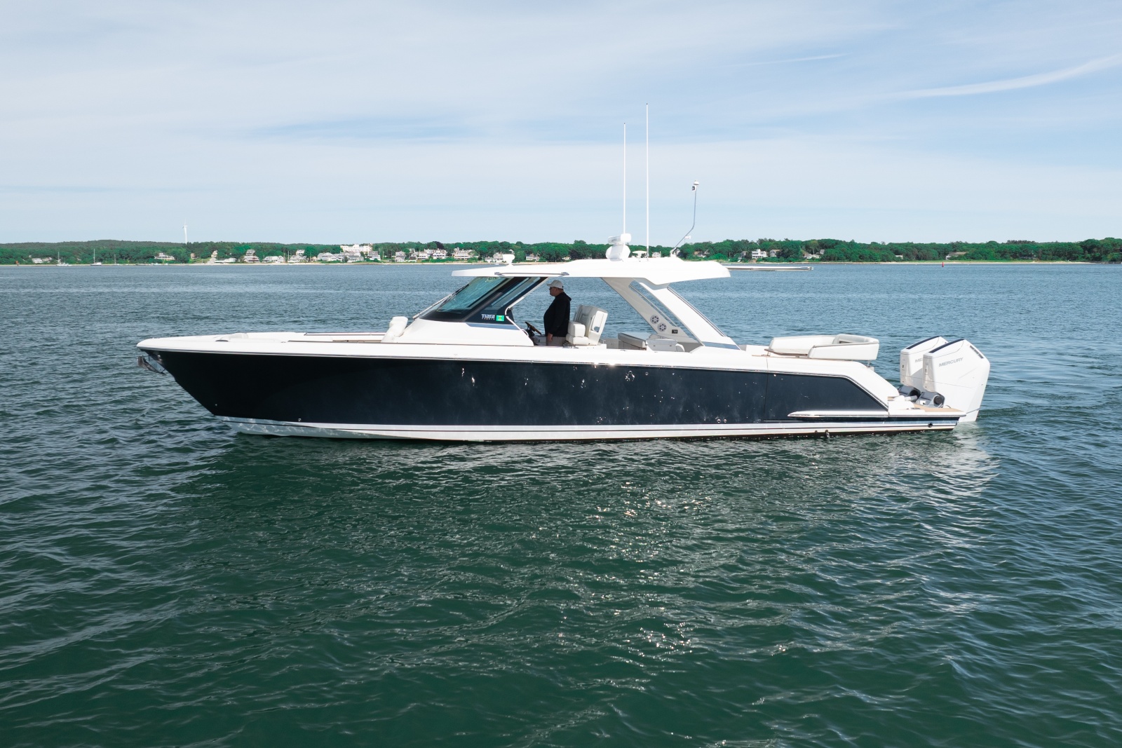 2024 Tiara Sport 