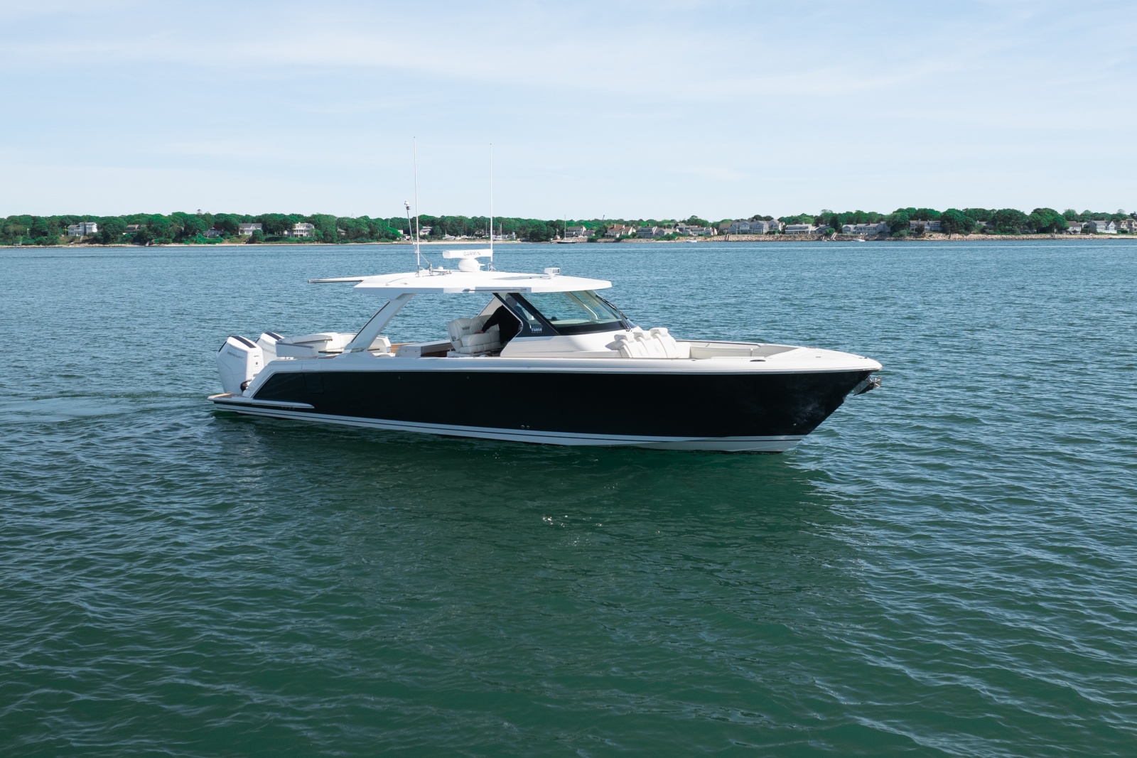 2024 Tiara Sport 