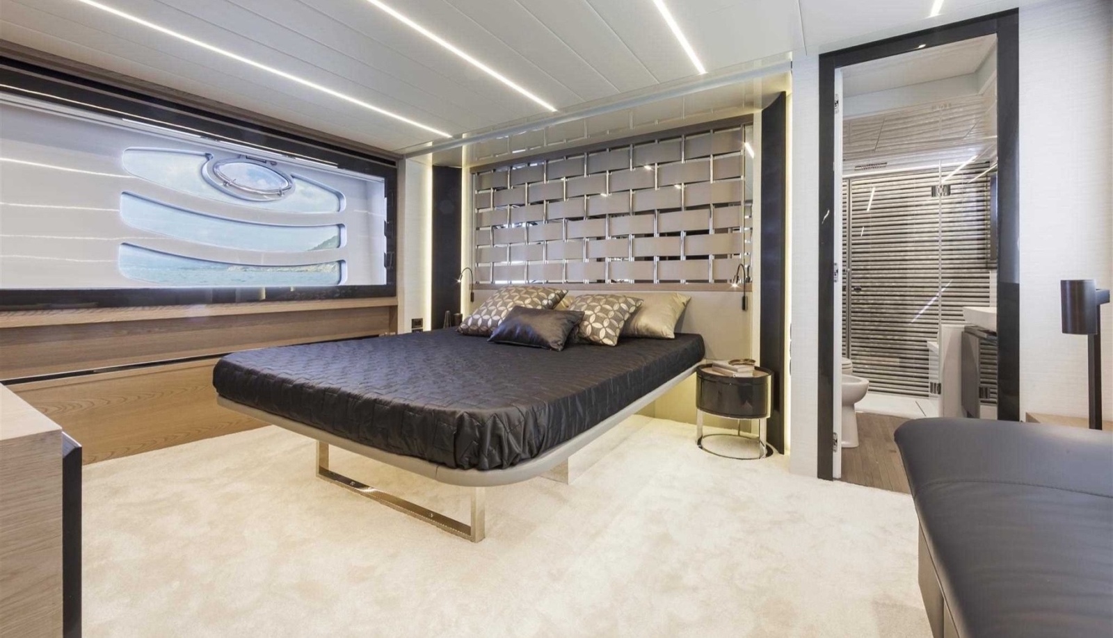 2018 Pershing 70 In Dubai UAE   6