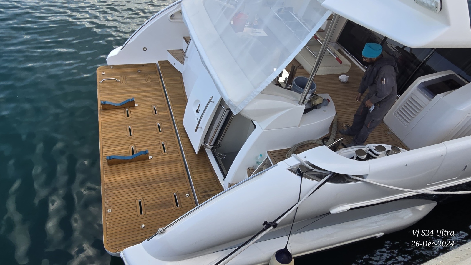 2011 Azimut 70
