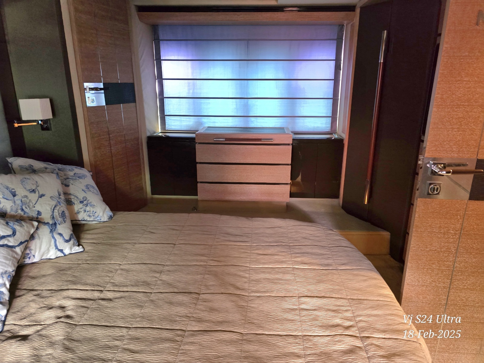 2011 Azimut 70
