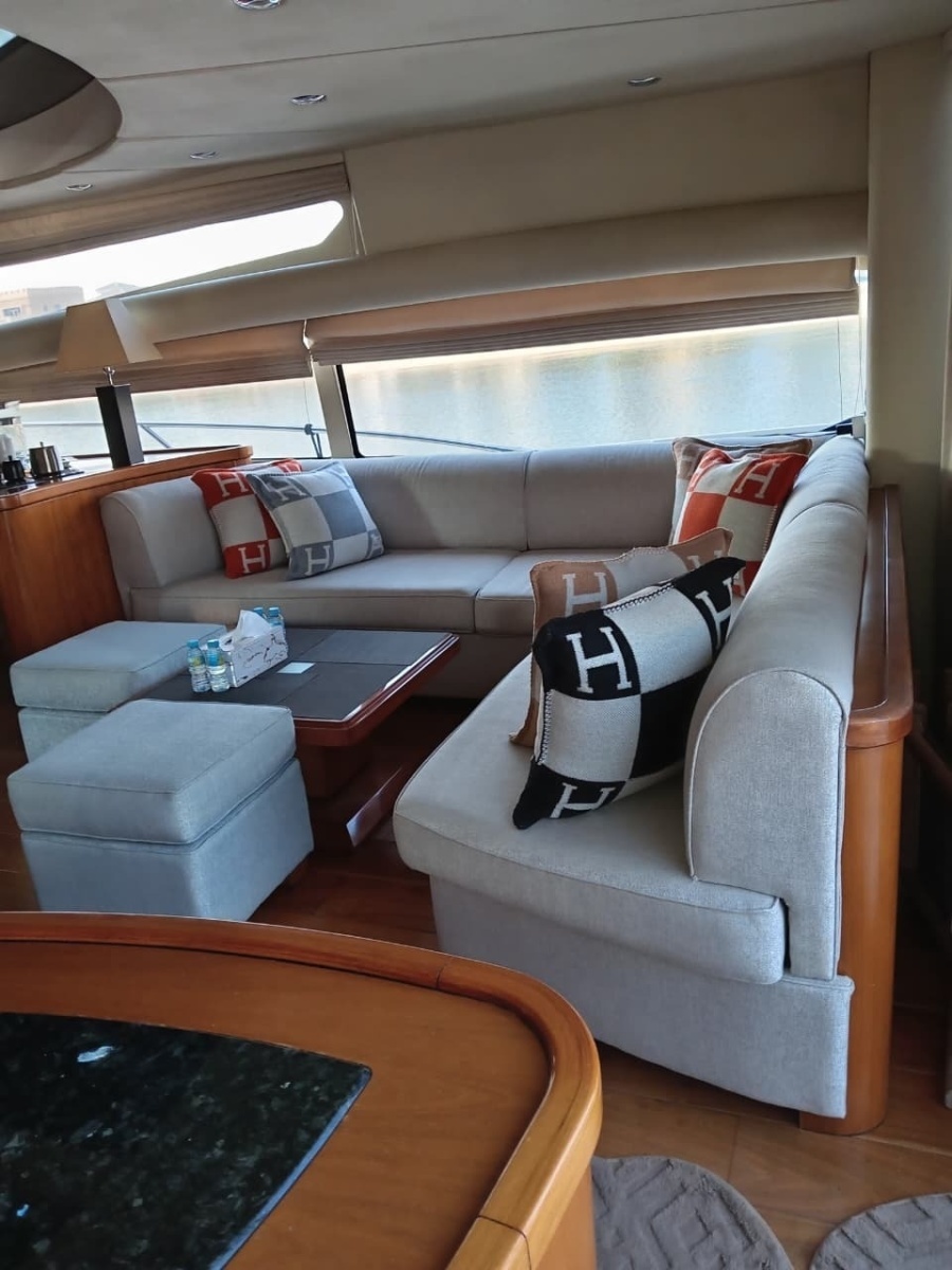 2006 Sunseeker Predator 82