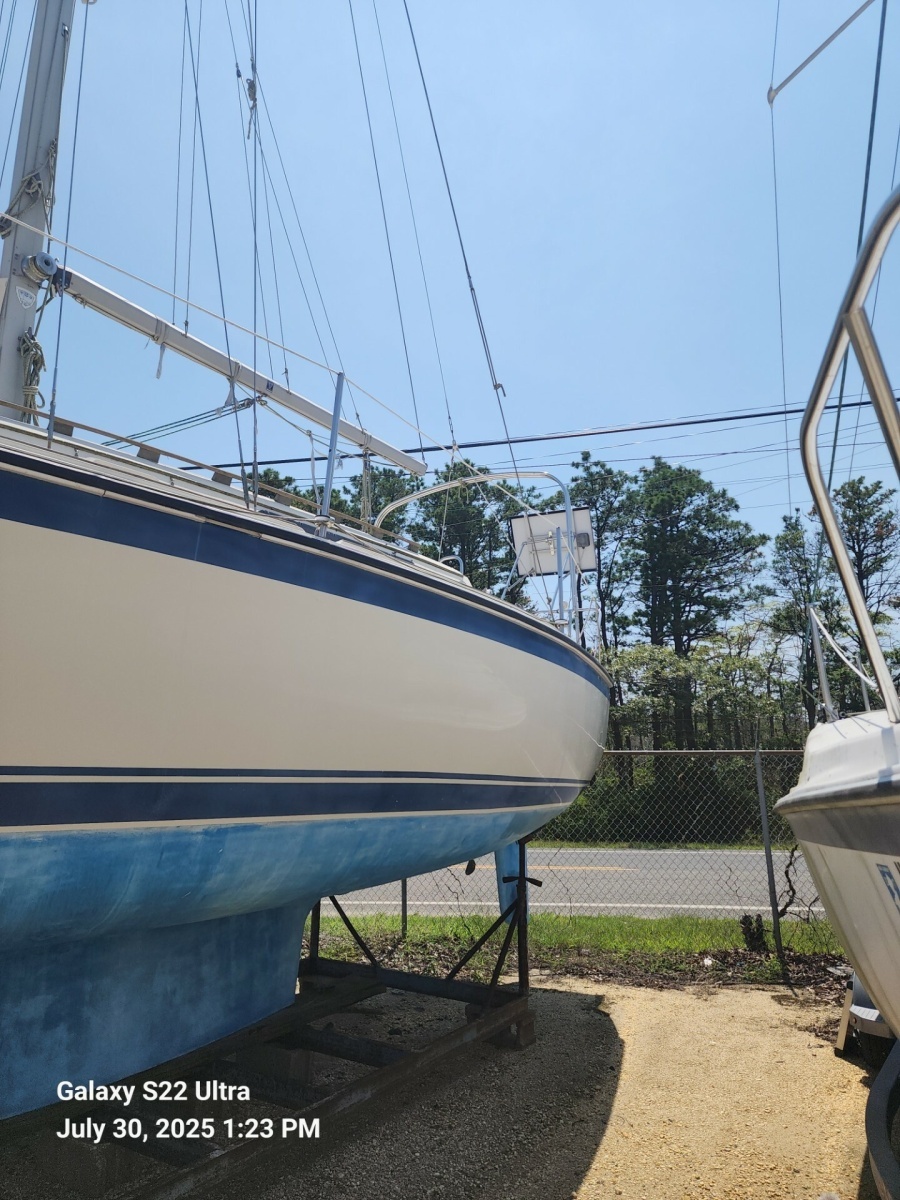 1982 O'Day 28 CB