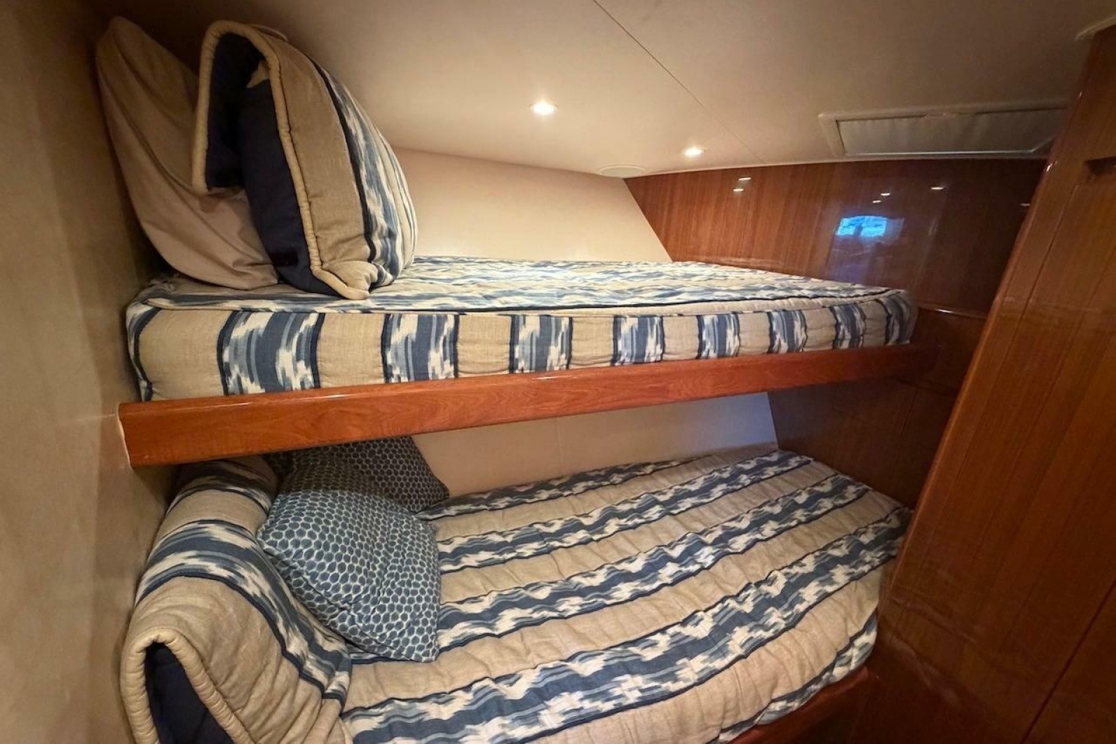 2012 Viking 50 Convertible
