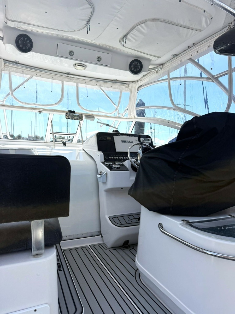2006 Pro-Line 32 Express