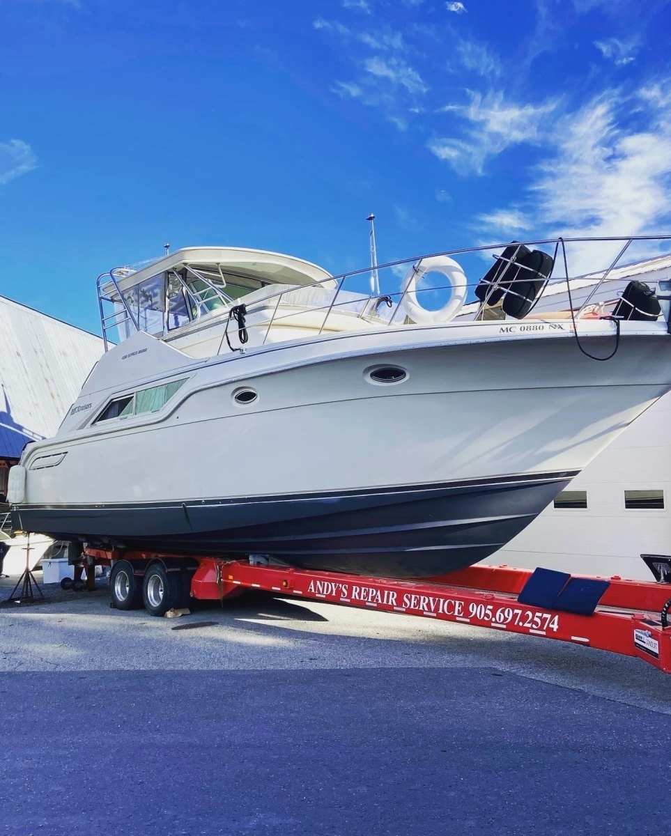 42' Cruisers hauled out2