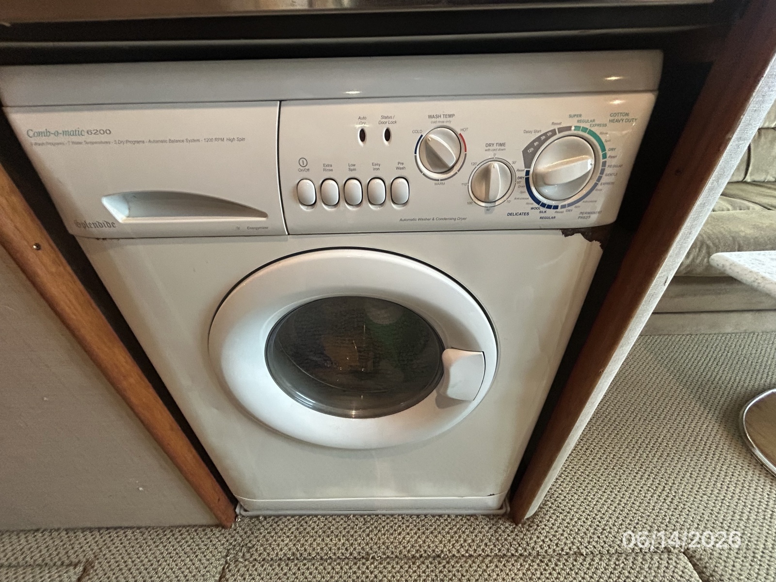 42' Cruisers washer-dryer