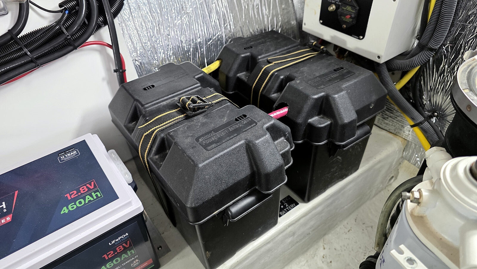 Start Battery Bank 1