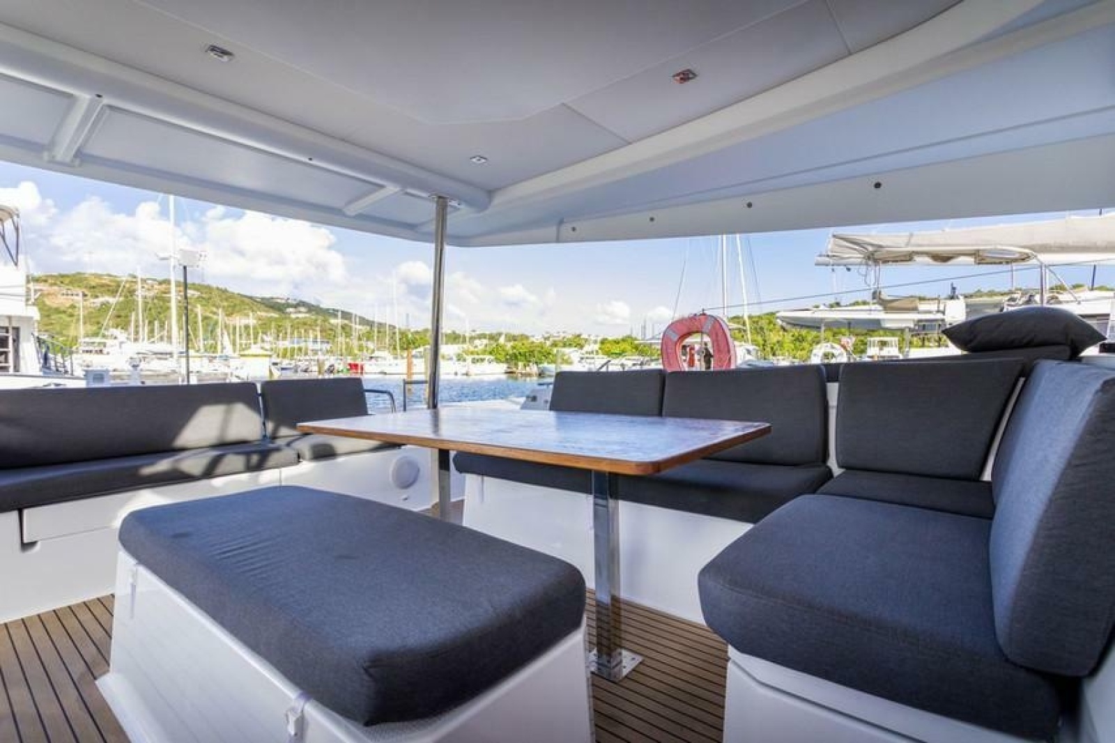 2022 Fountaine Pajot Elba