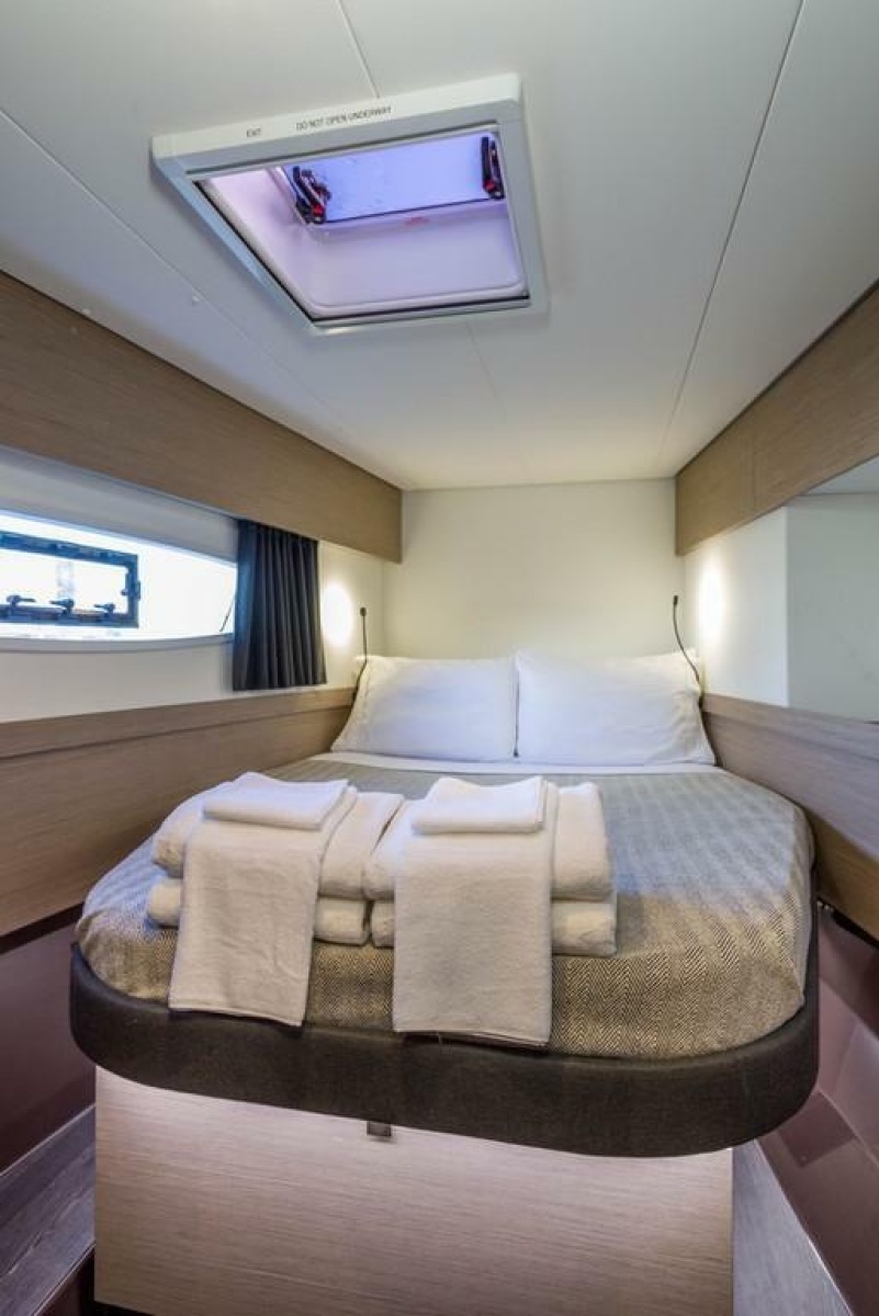 2022 Fountaine Pajot Elba