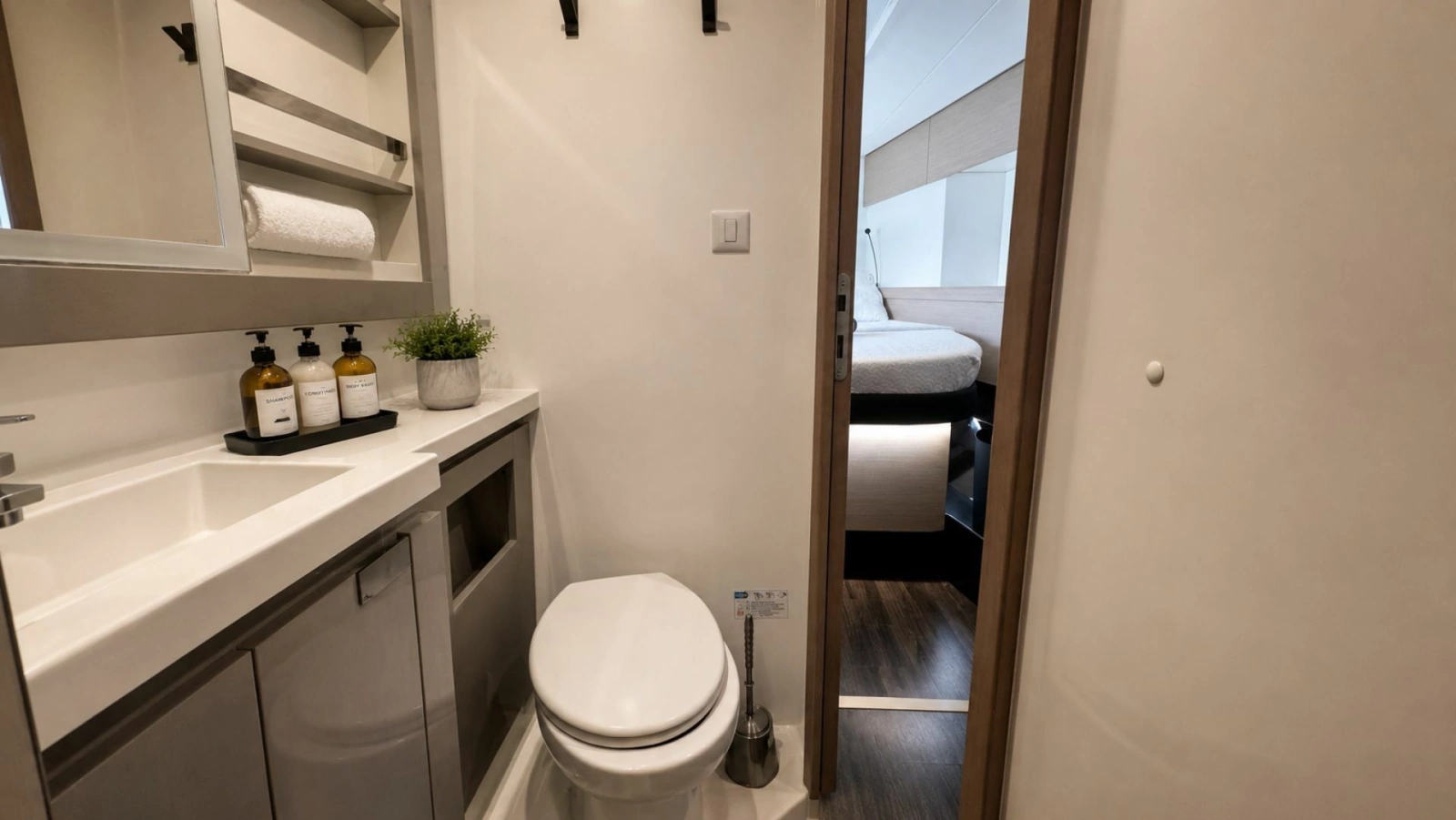 2022 Fountaine Pajot Elba