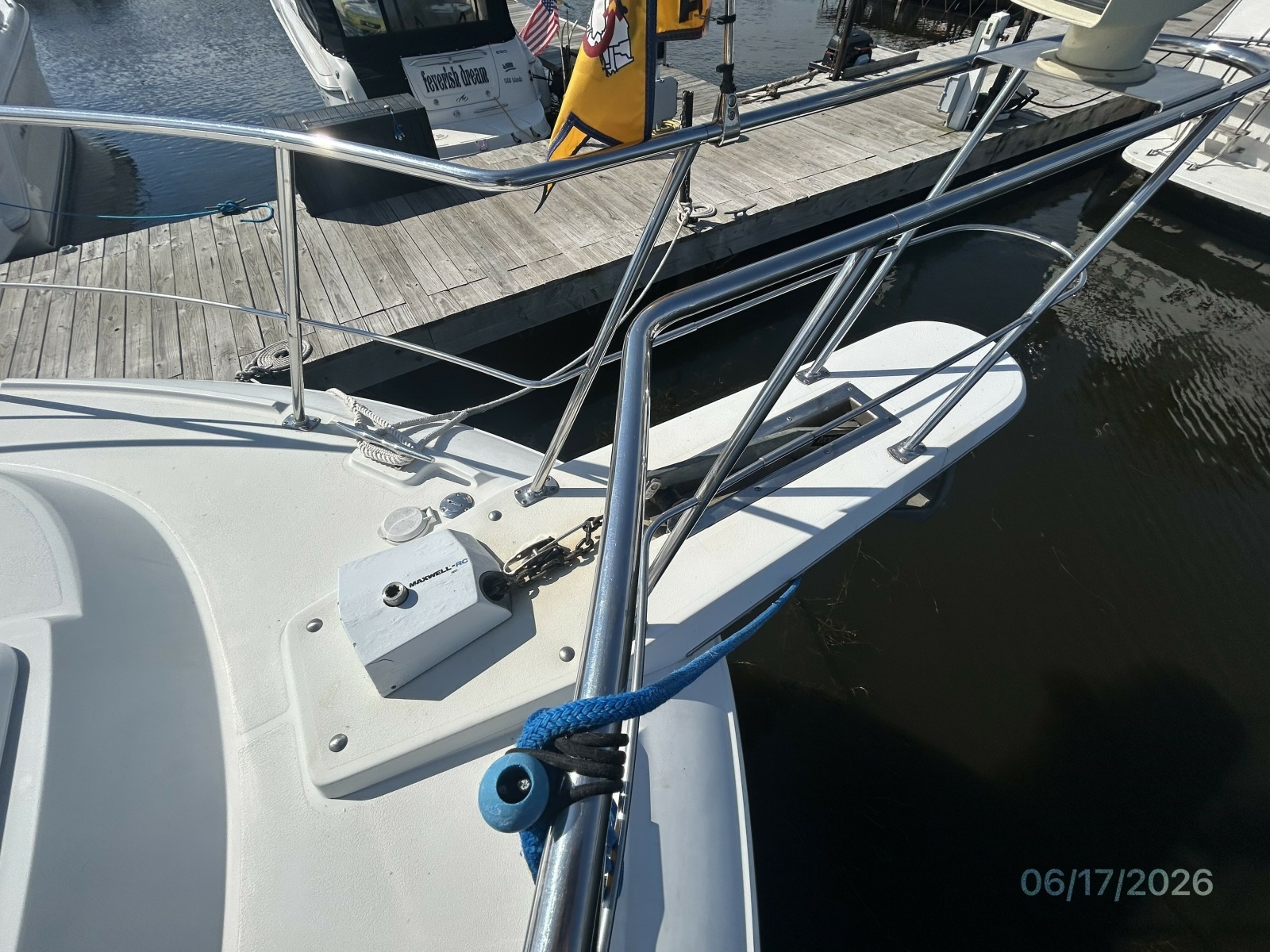 43' Carver anchor windlass2