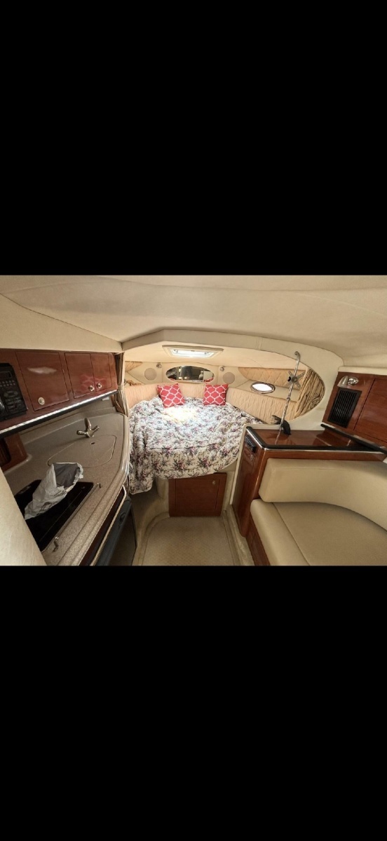 31ft Sea Ray Yacht For Sale