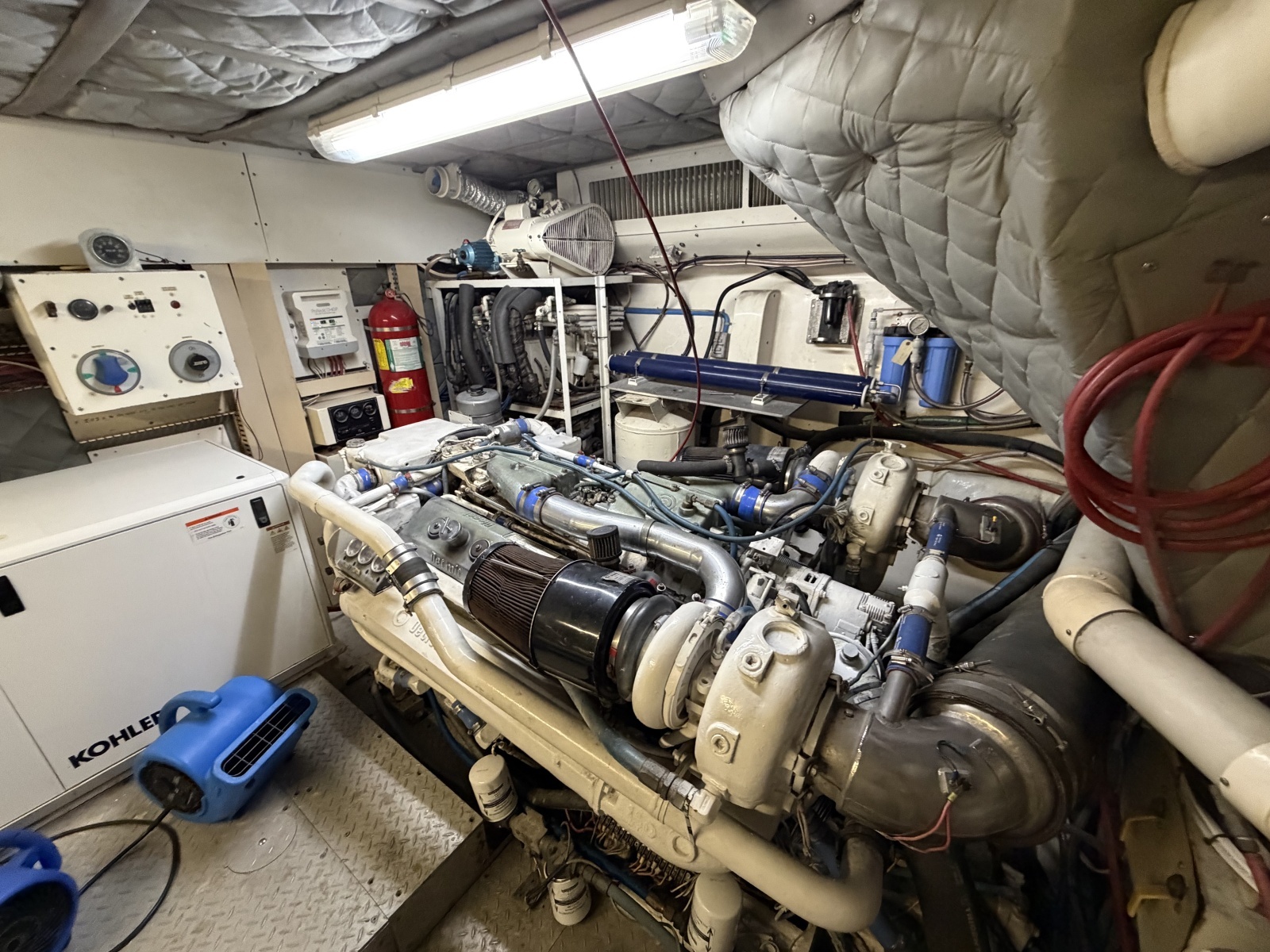 MR. ED 1990 Viking Cockpit Motor Yacht 70 ft Motor Yachts for sale