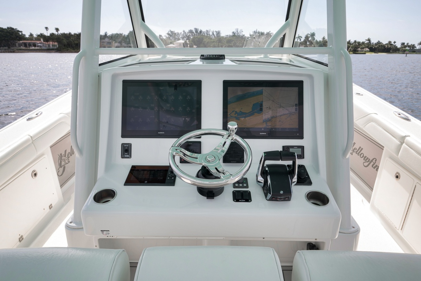 2017 Yellowfin 39 Offshore