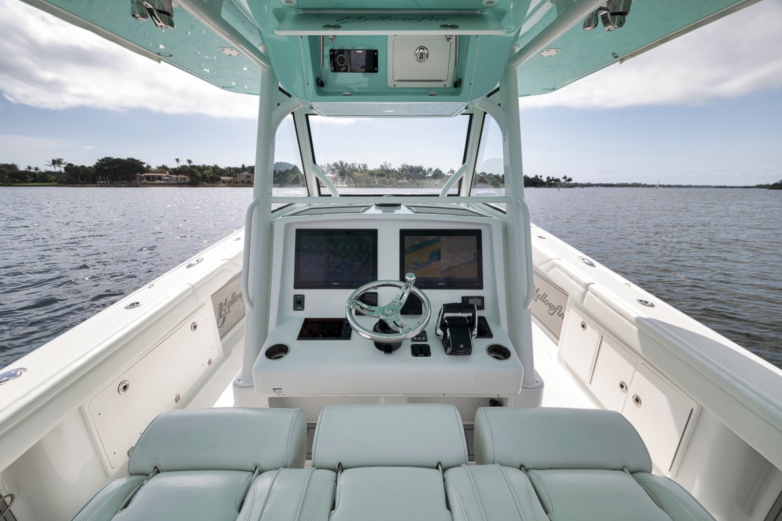 2017 Yellowfin 39 Offshore