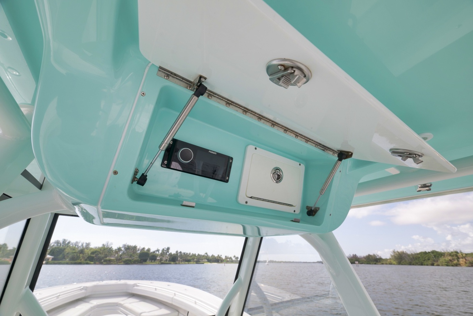 2017 Yellowfin 39 Offshore