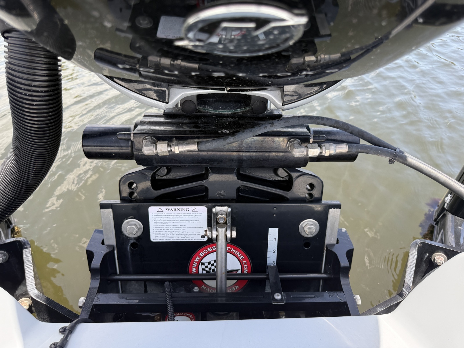 2017 Yellowfin 24 Bay CE