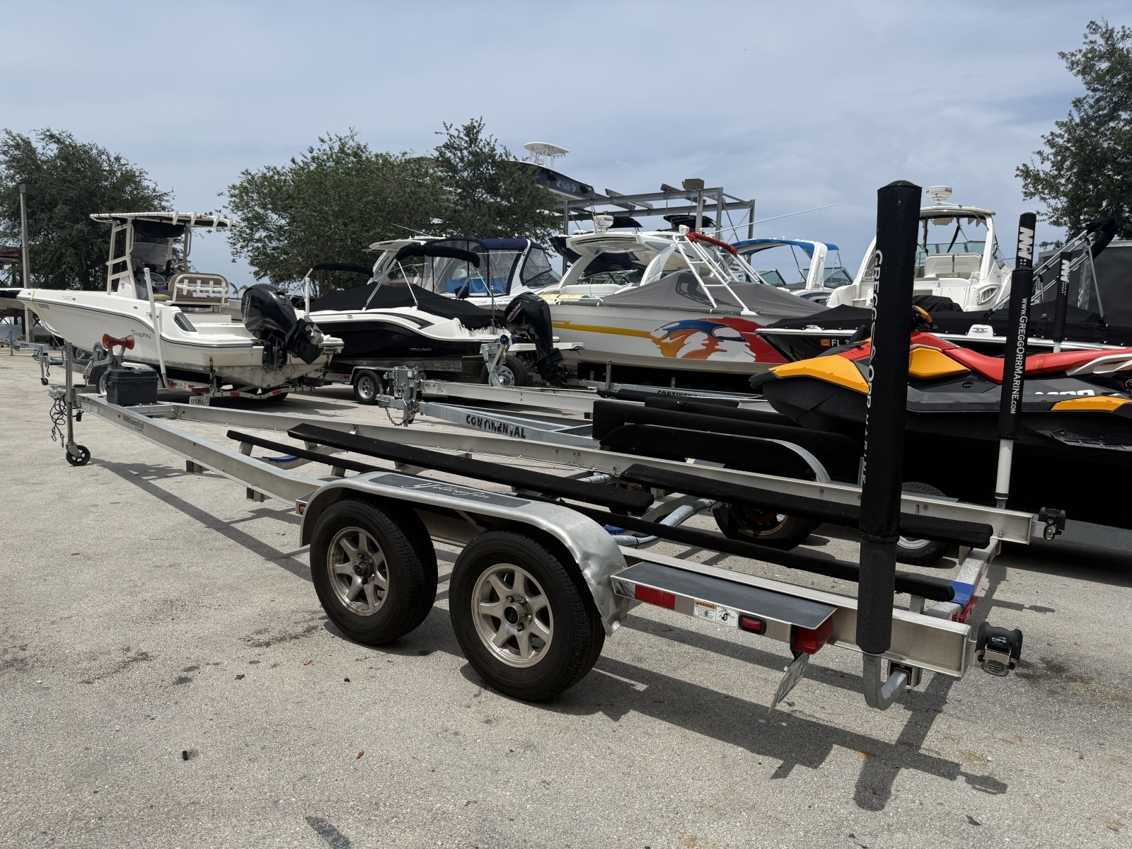2017 Yellowfin 24 Bay CE