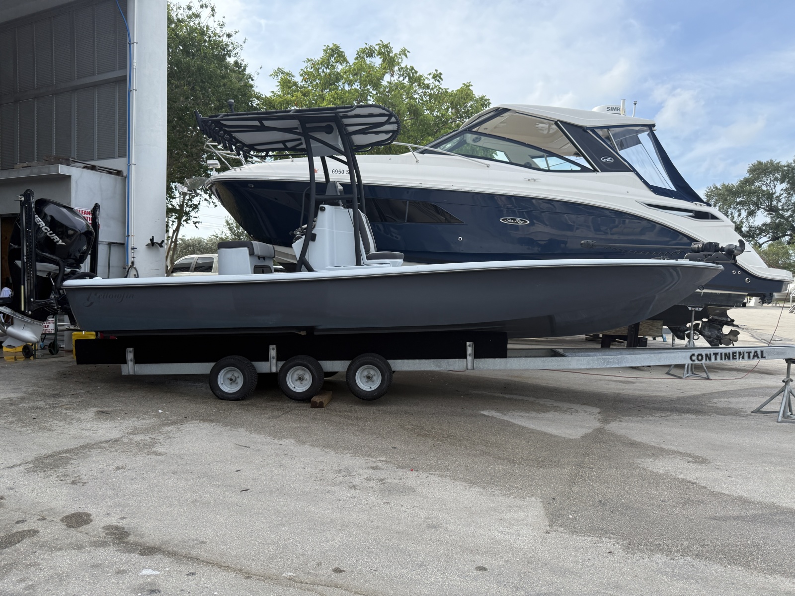 2017 Yellowfin 24 Bay CE