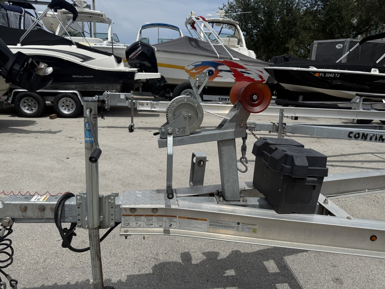 2017 Yellowfin 24 Bay CE
