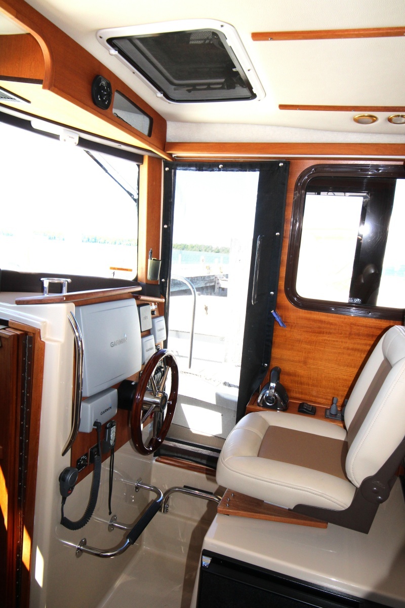 2013 Ranger Tugs R-31CB