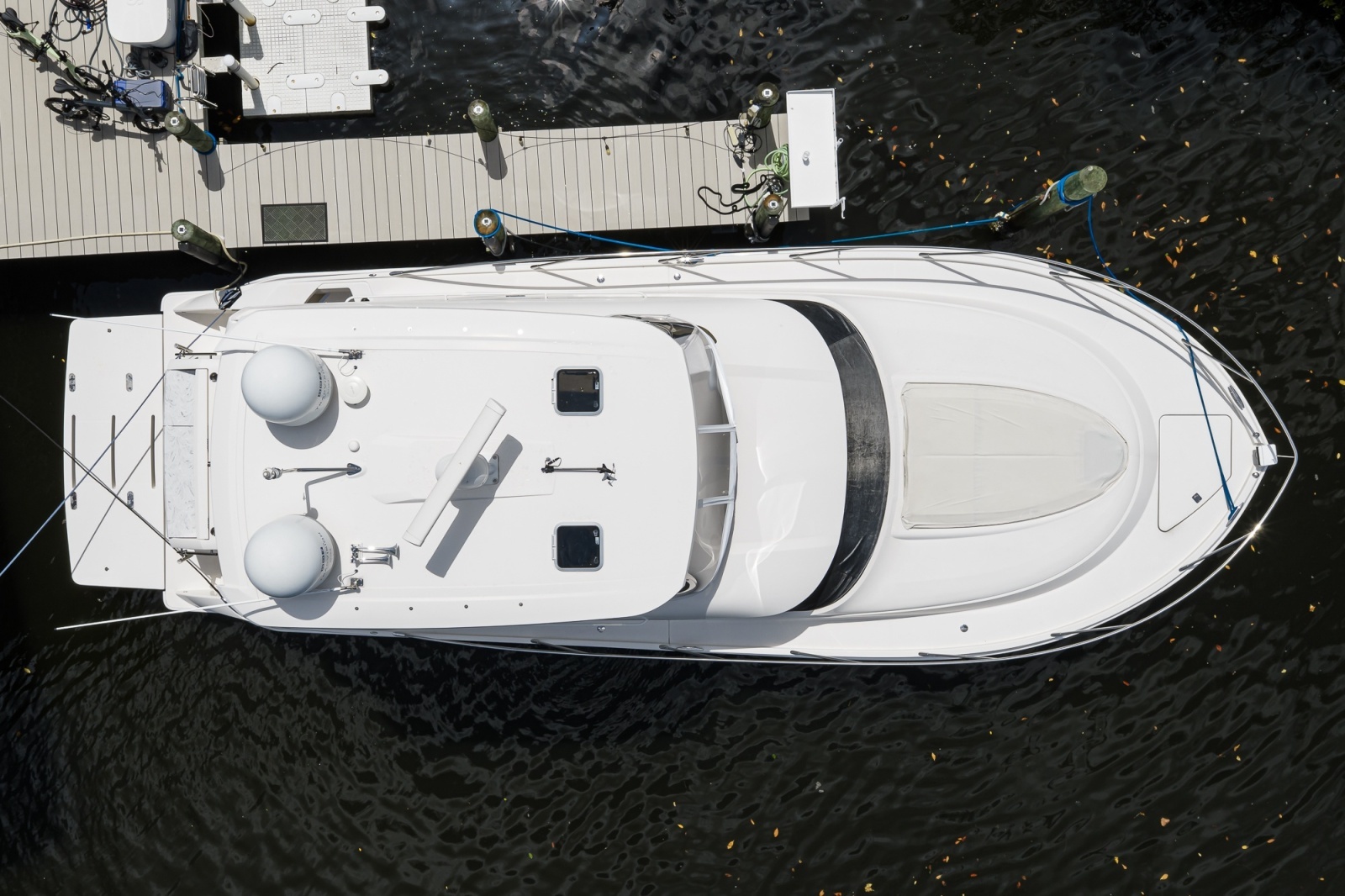 Tiara 44 Daybreak - Exterior Profile