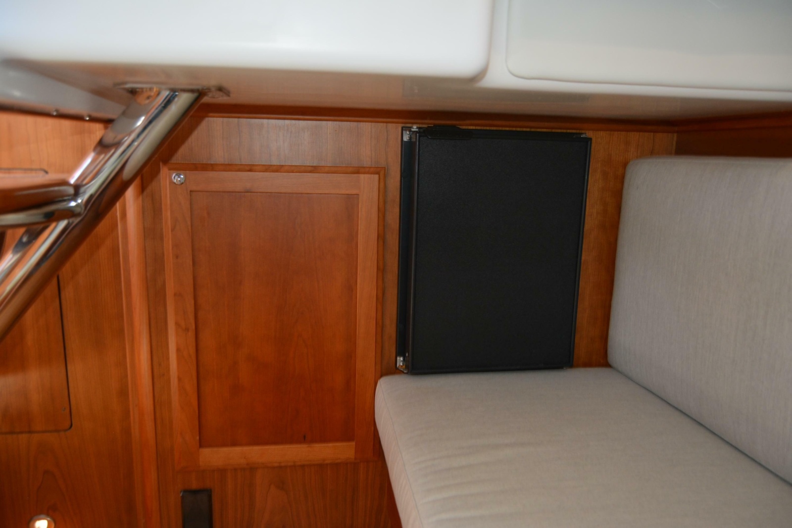 2021 Sabre 38 Salon Express