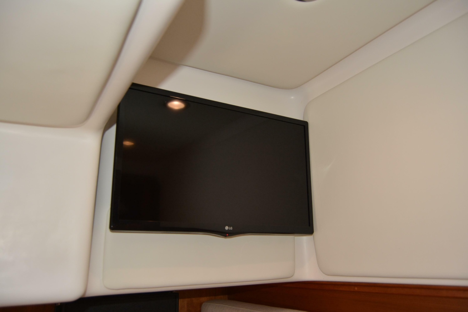 2021 Sabre 38 Salon Express