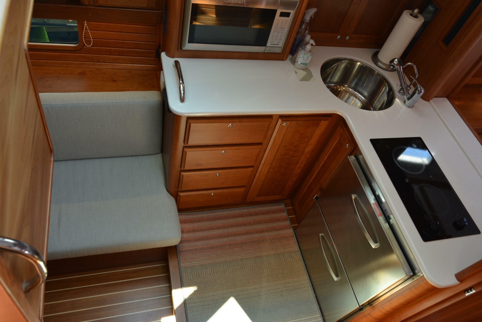 2021 Sabre 38 Salon Express