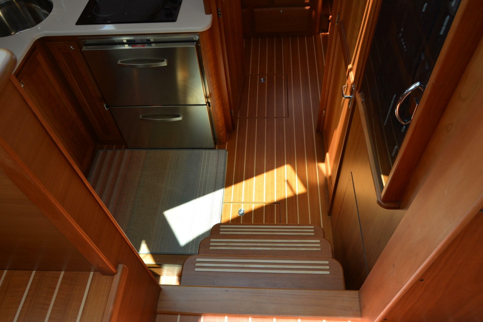 2021 Sabre 38 Salon Express
