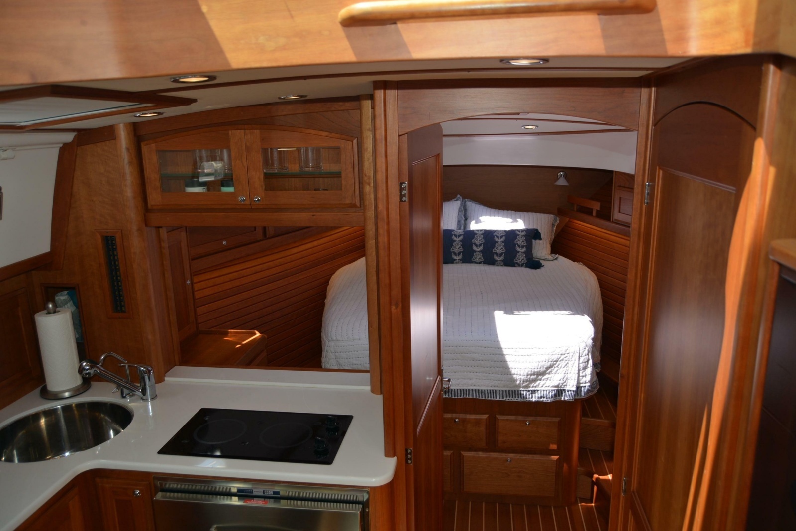 2021 Sabre 38 Salon Express