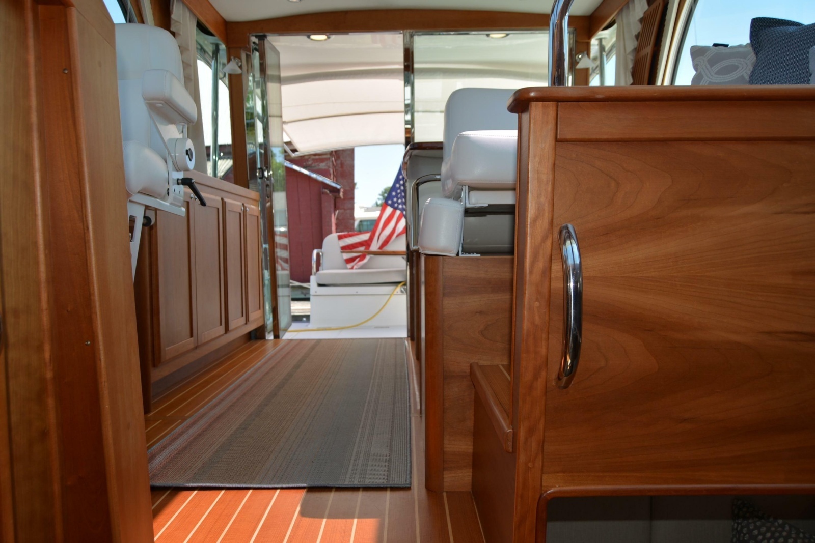 2021 Sabre 38 Salon Express