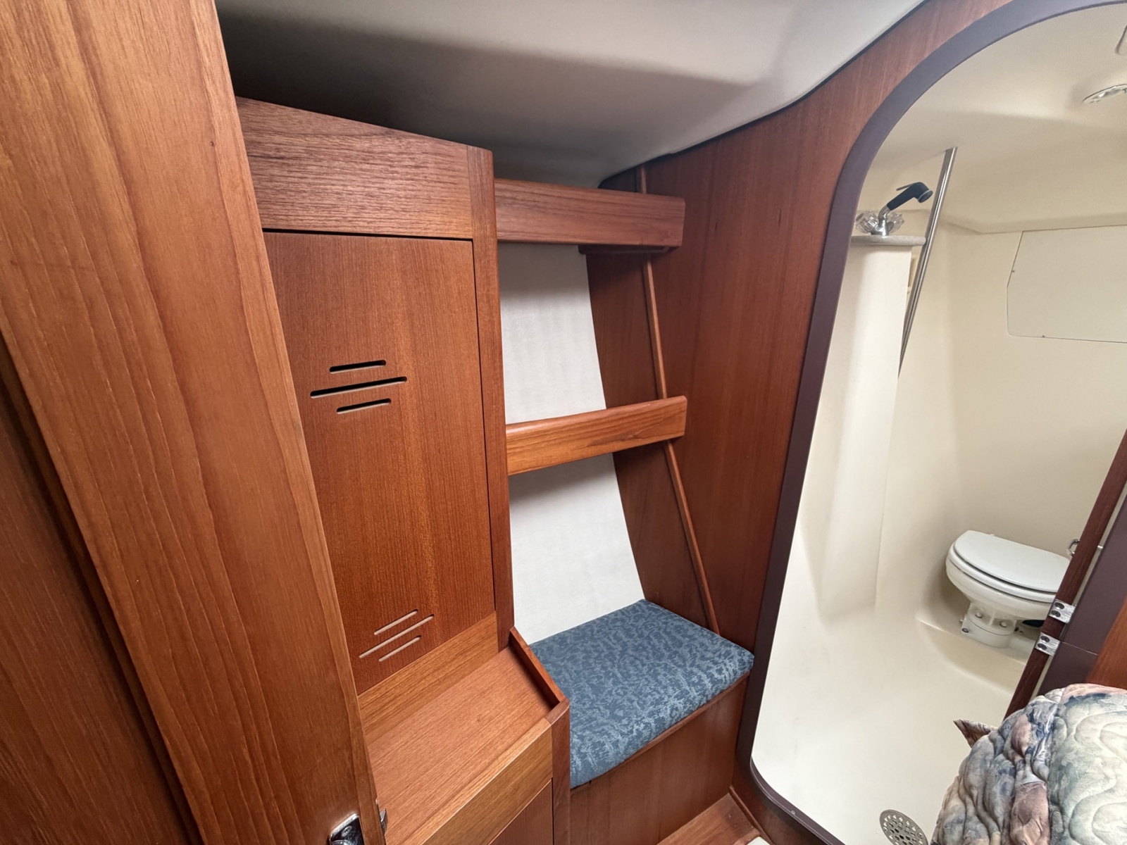 1998 Hunter 410