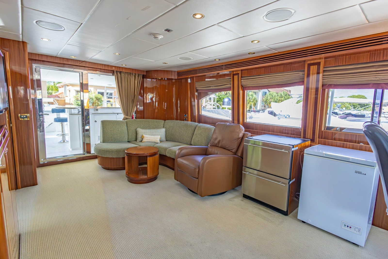 2008 Hargrave Enclosed Skylounge