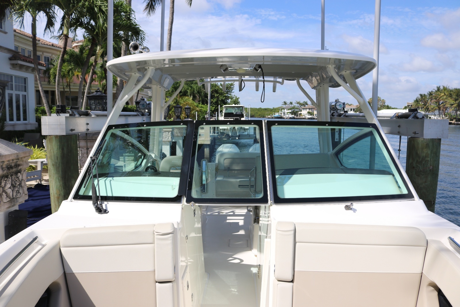 NO FILTER 28ft Boston Whaler Yacht For Sale