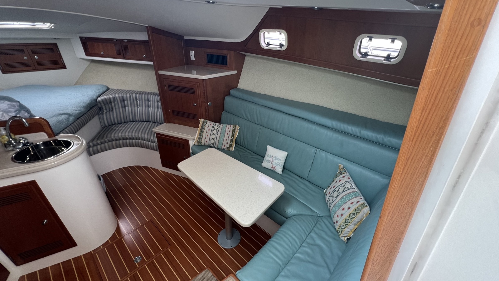 1998 Cabo 35 Express