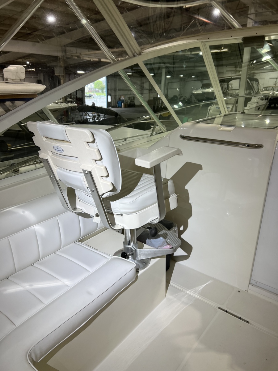 1998 Cabo 35 Express
