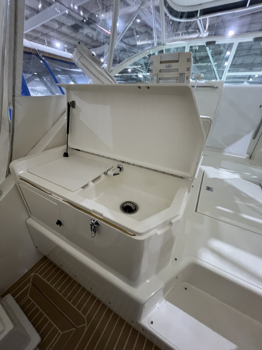 35ft Cabo Yacht For Sale