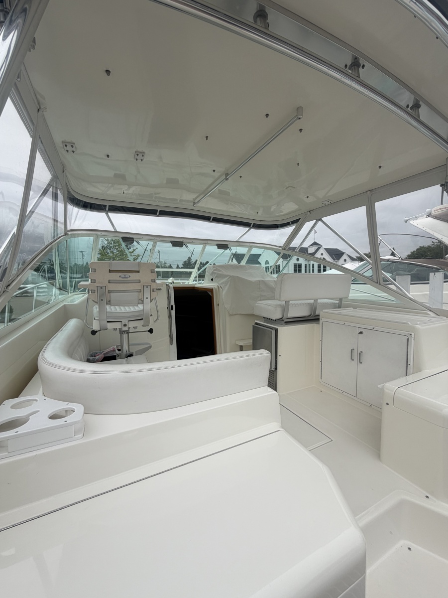1998 Cabo 35 Express