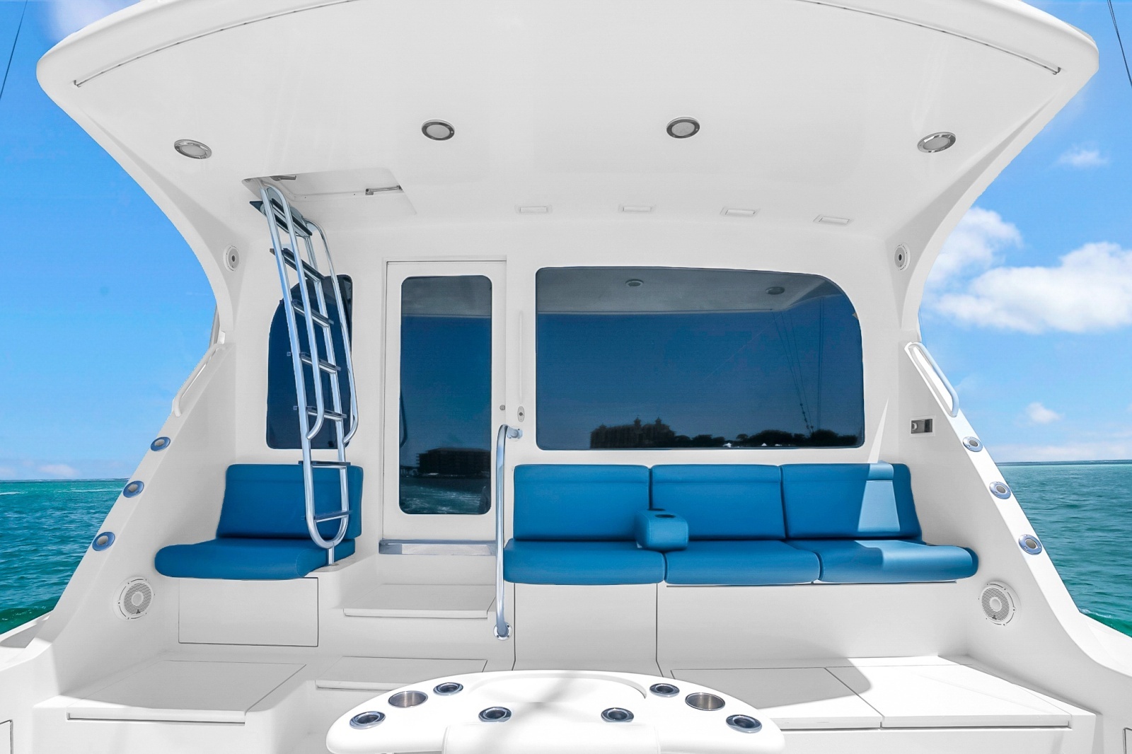 2008 Hatteras Convertible