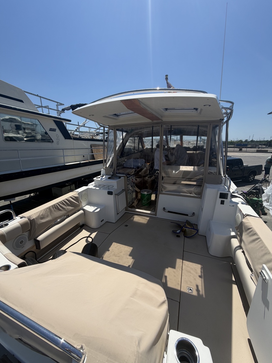 2015 Cutwater C-30 Sedan