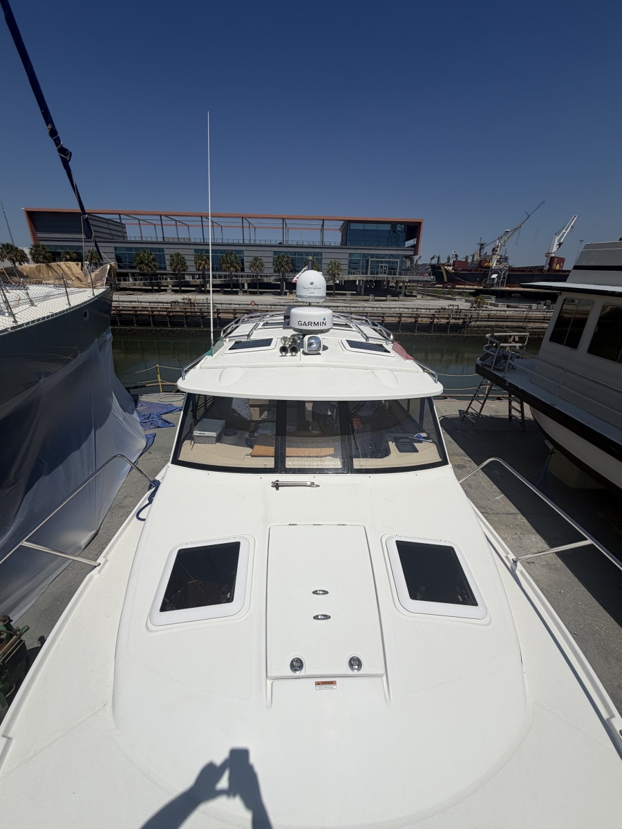 2015 Cutwater C-30 Sedan