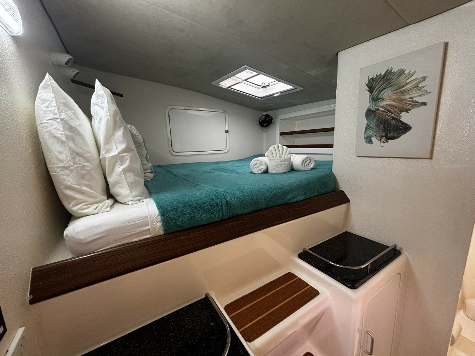 2011 Voyage Yachts 520