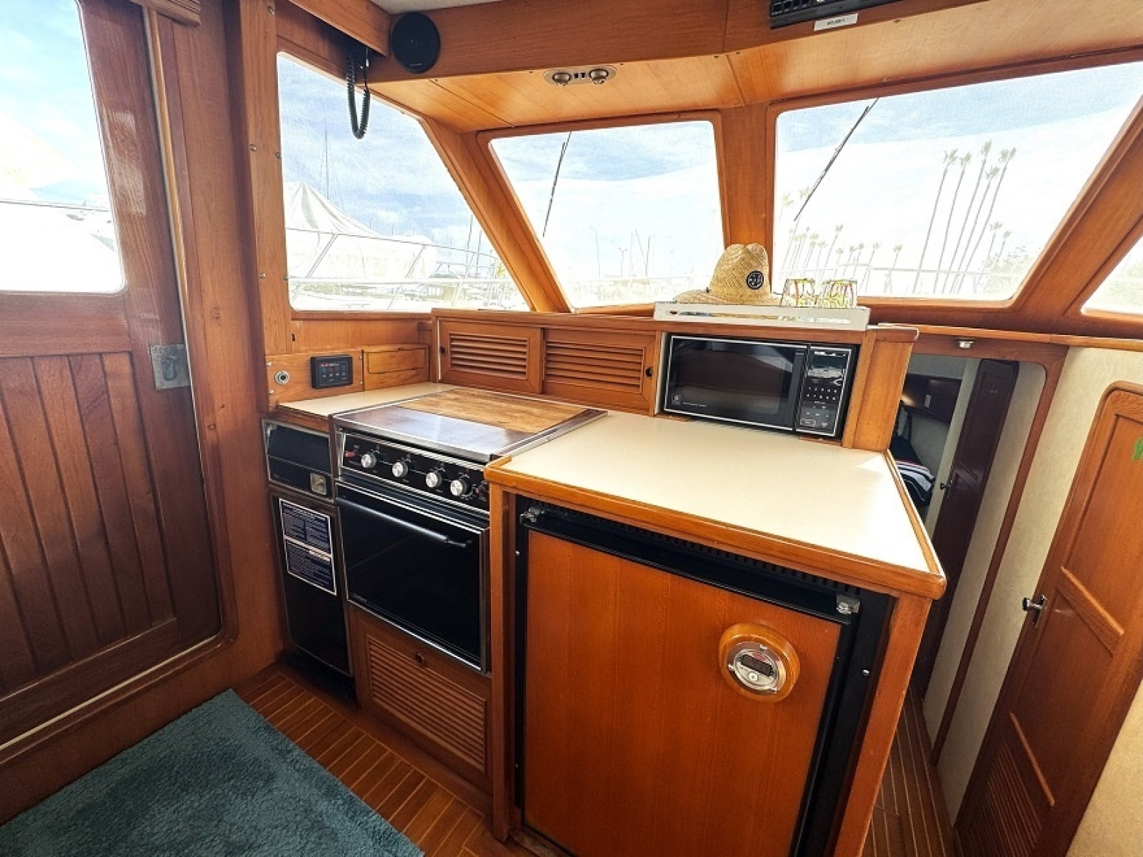 1988 Offshore Yachts