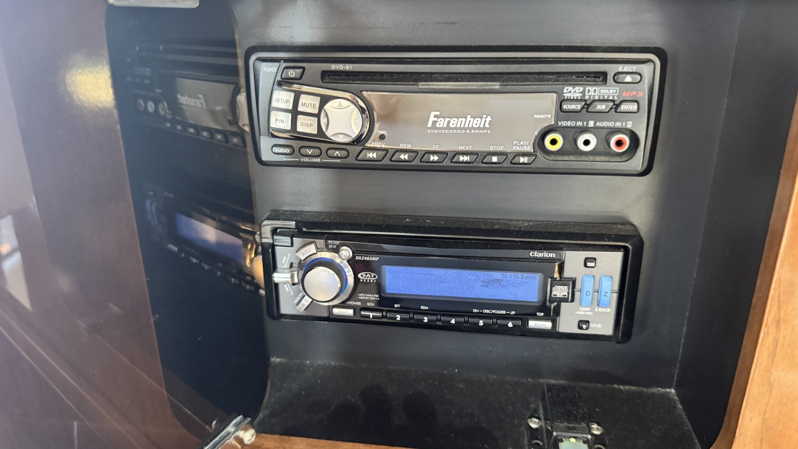 2007 Carver 47 Motor Yacht Control Panel